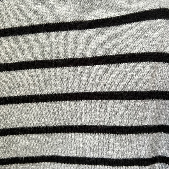 Madewell Pullover Sweater V Neck Stripes Womens Size Small - Picture 6 of 7